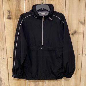 Nike Windbreaker/Black/ Hood/ Back Vent/ Half Zip/ Front Zip Pocket/Mens Small